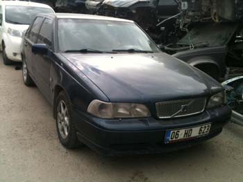 VOLVO S70 ÇIKMA  ÖN CAM KUSURSUZ